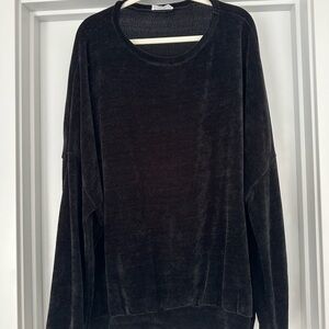 Talulah Comfy Plus Pullover - black